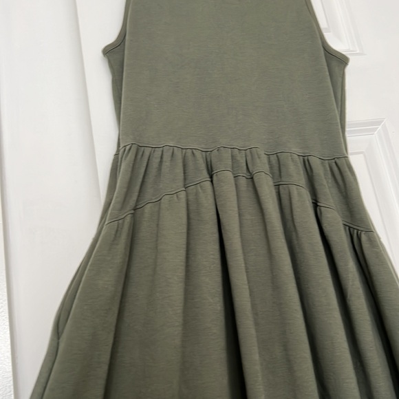 La Ligne dress, Sz Small - Picture 2 of 4